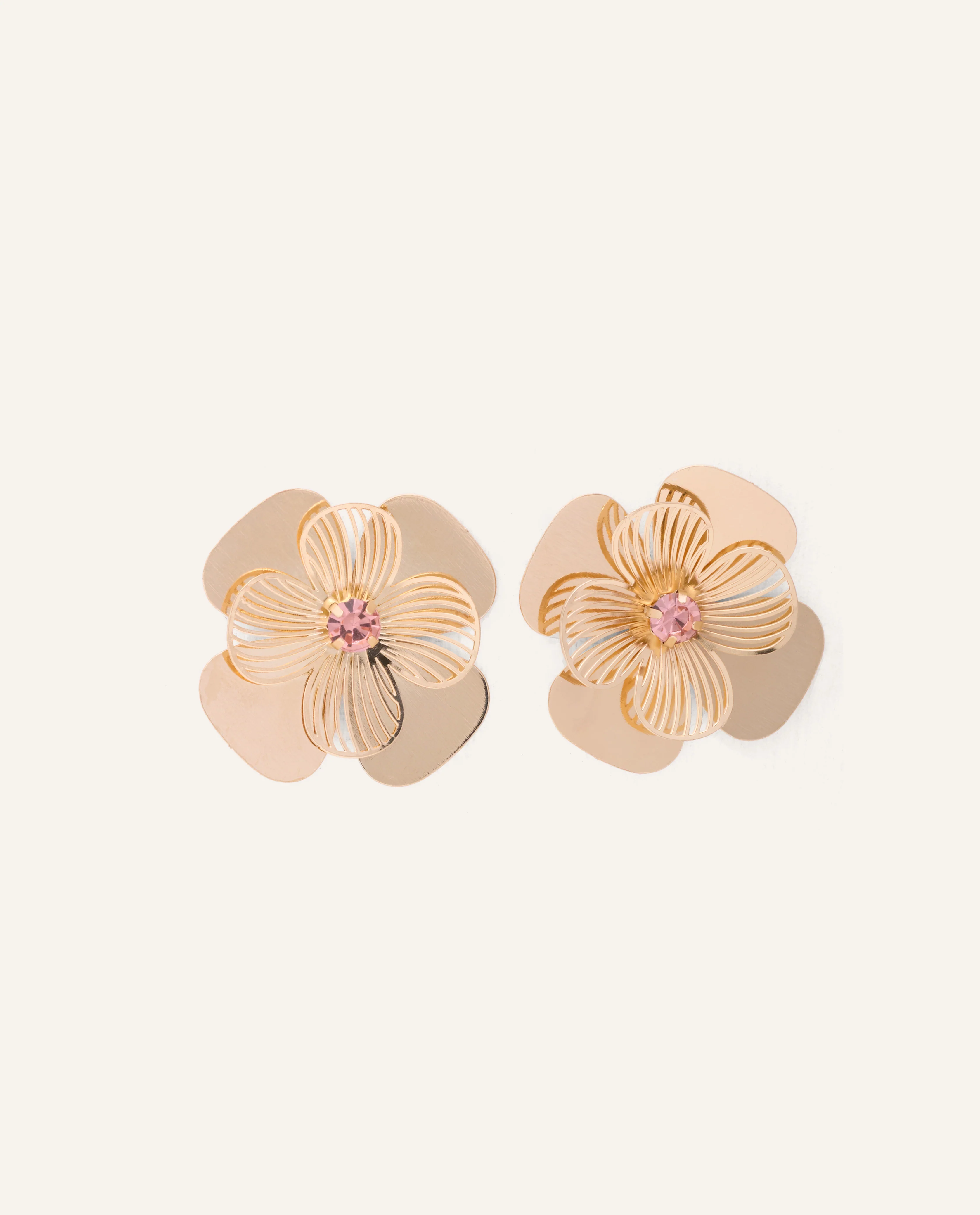 Arete moda flor Dorado
