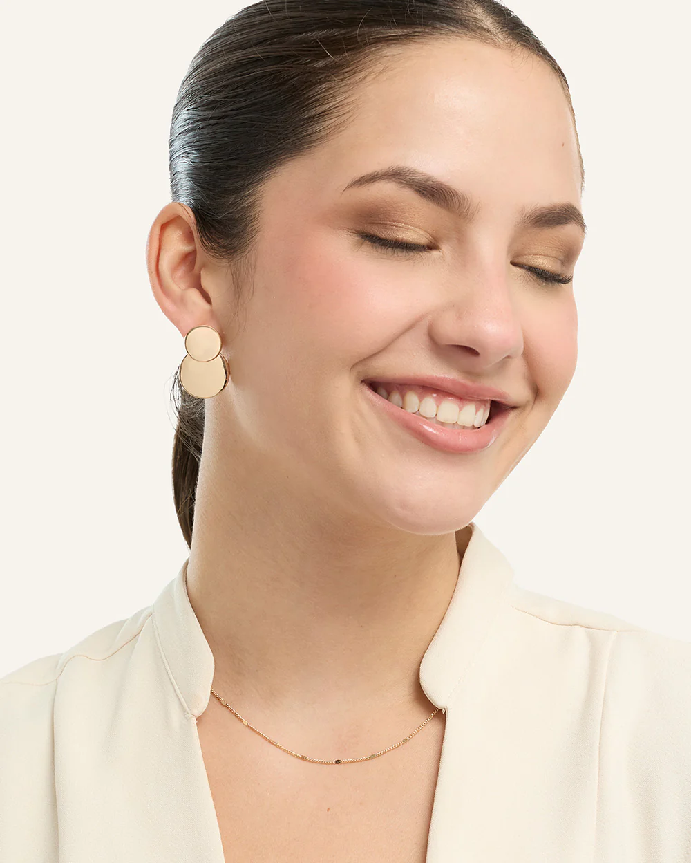 Aretes Drop Premium Bañado en Oro Dorado - Image 3