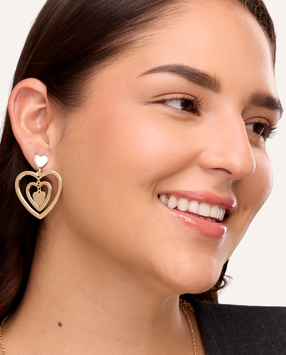 Aretes Moda Heart Dorado - Image 2