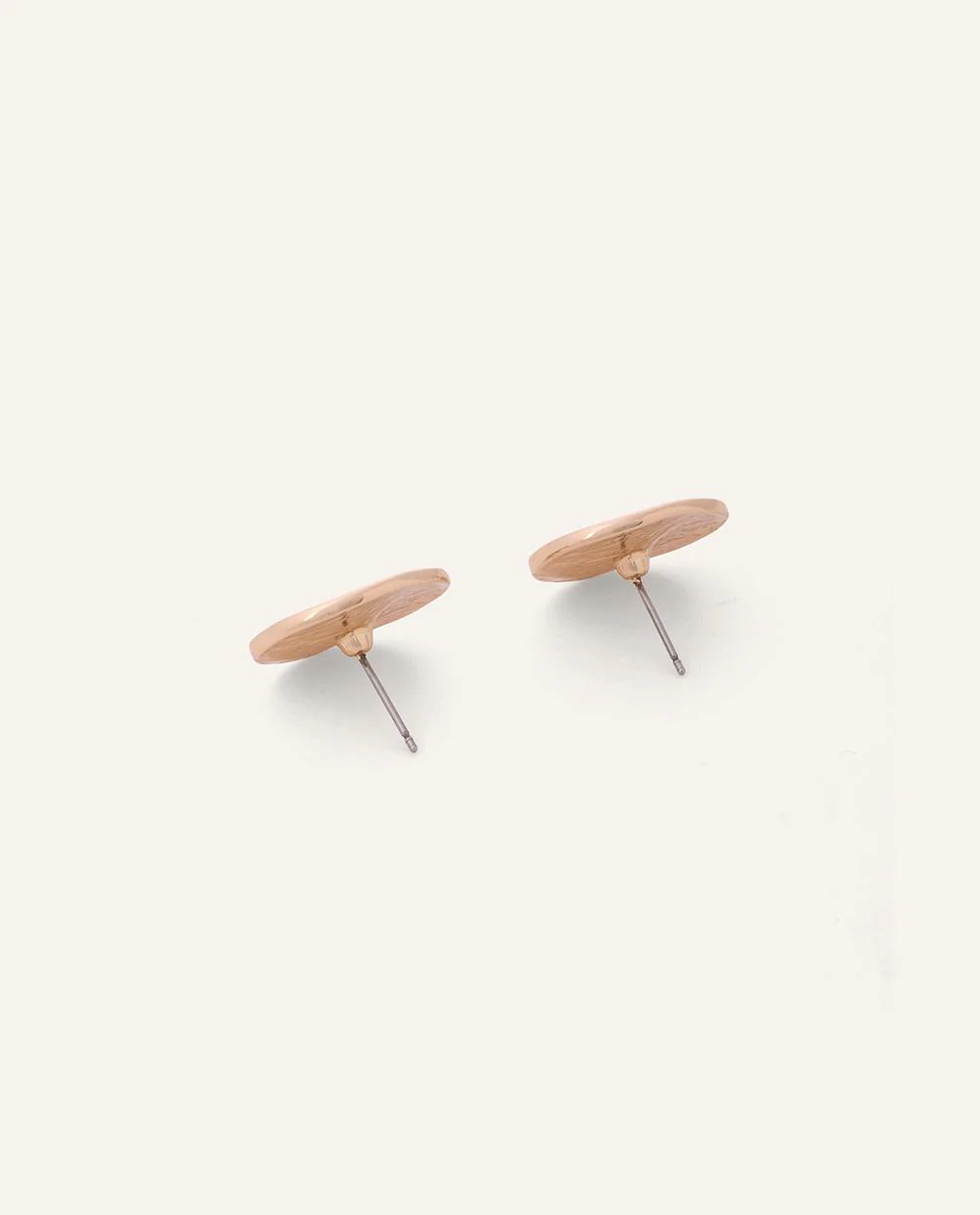 Aretes Premium Aura Flat Dorado - Image 3
