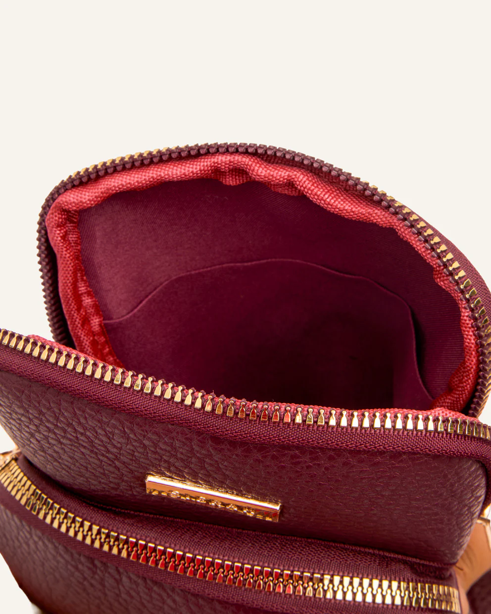 Cartera Porta Celular PU Moda Burgundy - Image 4
