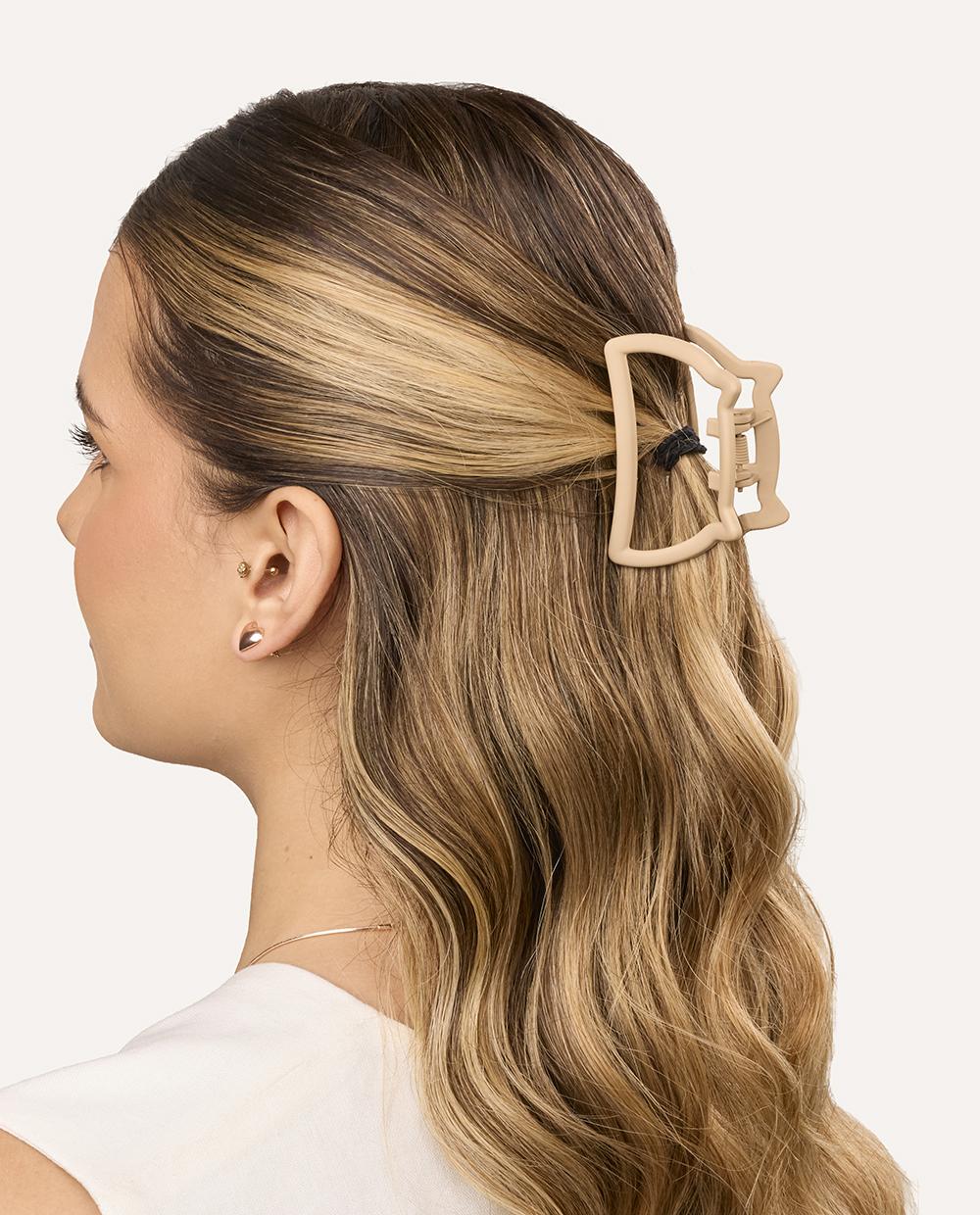 Gancho Básico Para Mujer Beige - Image 3