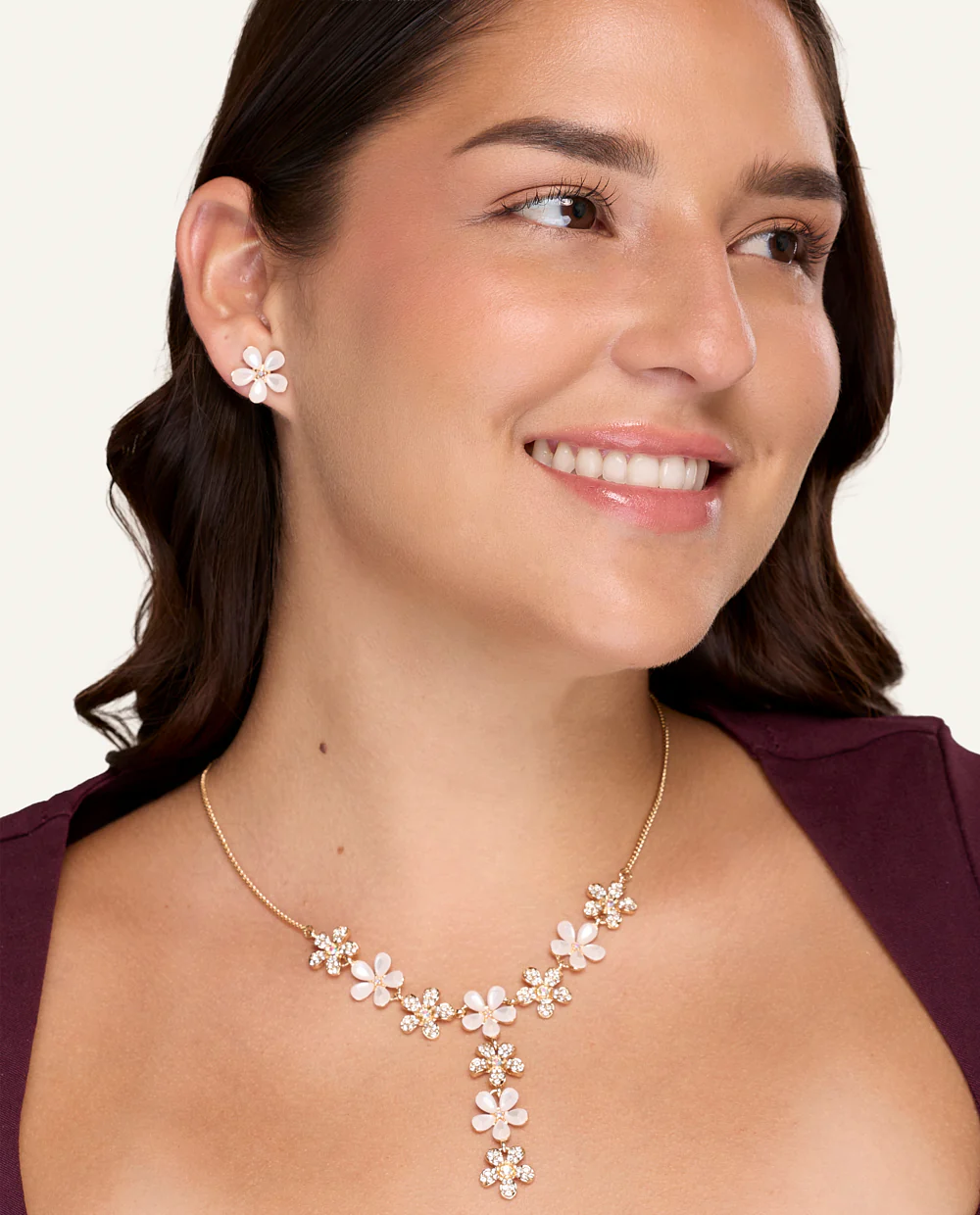 Set Collar + Arete Moda Drop Dorado - Image 2