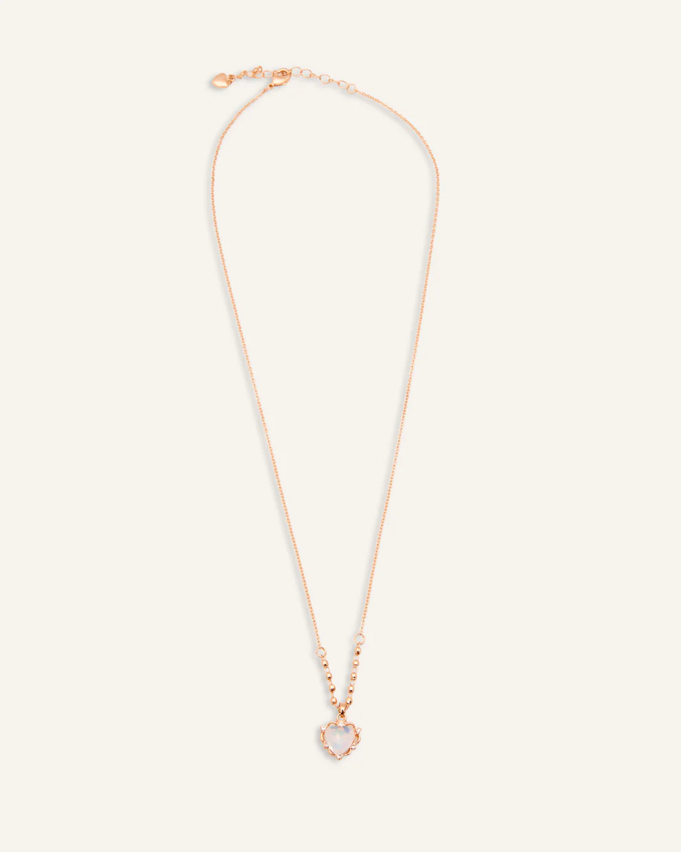 Set Collar + Arete Moda Heart Dorado - Image 4