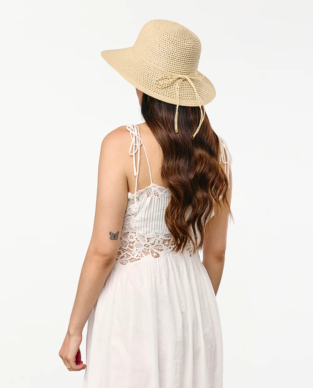 Sombrero tejido beige con lazo - Image 3